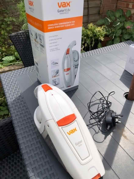 Photo of free Handheld vacuum cleaner (Percival Road CV22) #1