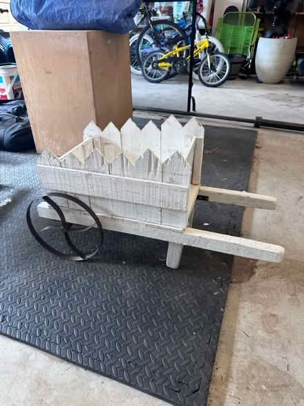 Photo of free Wood planter (Silver Spring) #1