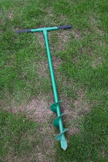 Photo of free Fence Post Auger (Wistow) #1