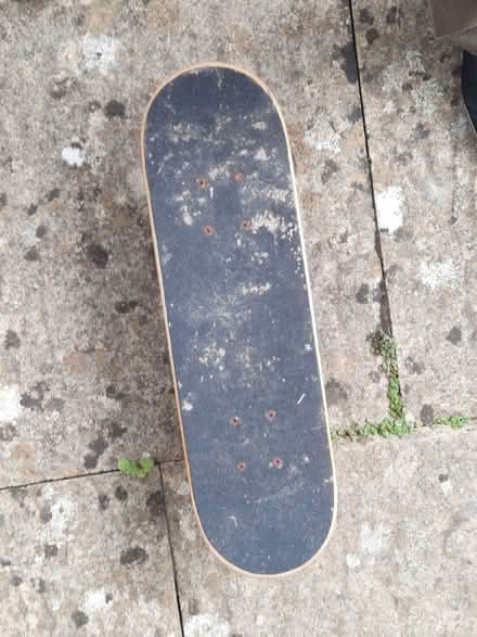 Photo of free Small skateboard (Warsash SO31) #1