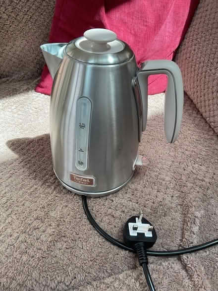 Photo of free Tefal Maison Electric Kettle (Pershore WR10) #1