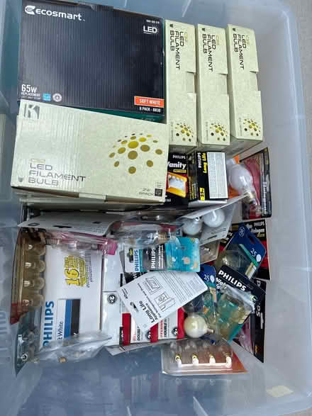 Photo of free Assorted light bulbs (Ashburn) #1