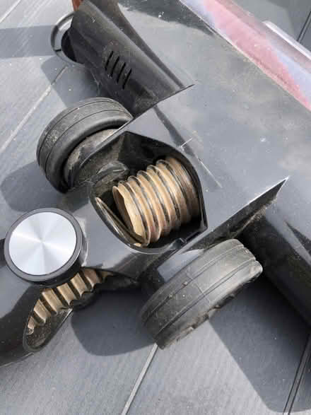 Photo of free Cordless vacuum cleaner (Percival Road CV22) #3