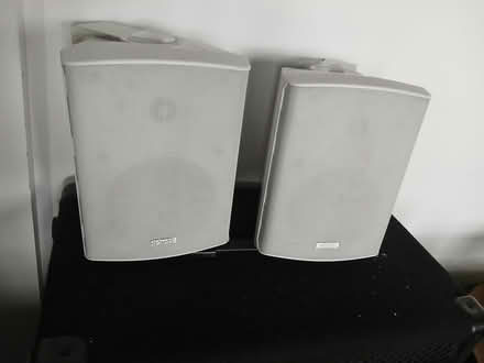 Photo of free pair of wall mountable speakers (Portobello EH15) #1