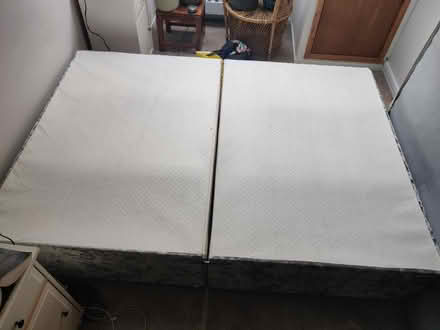 Photo of free Divan bed frame - double size 137cm (EH16, Prestonfield) #1