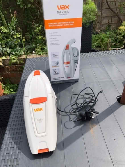 Photo of free Handheld vacuum cleaner (Percival Road CV22) #2