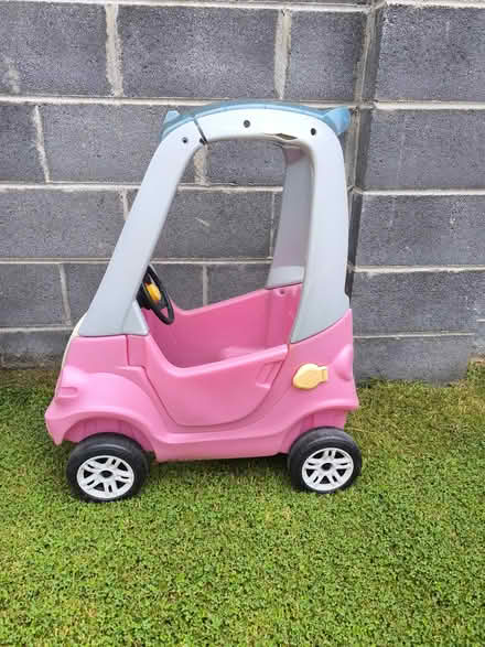 Photo of free Kids Car (Dunshaughlin) #1