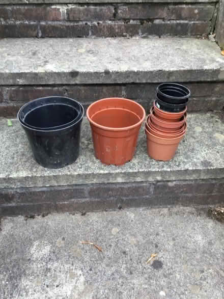 Photo of free Small plant pots (Bannockburn FK7) #1