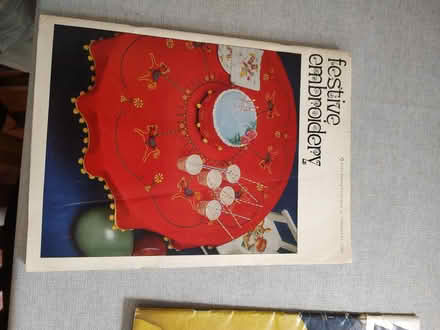 Photo of free Vintage embroidery/Sewing booklets (Tilekiln TN38) #1