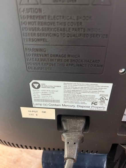 Photo of free 18” Vizio computer monitor (Sherman Oaks) #4