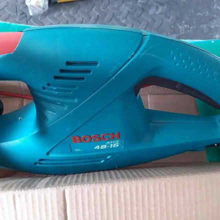 Photo of free Bosch 420w hedge trimmer (Pershore WR10) #3