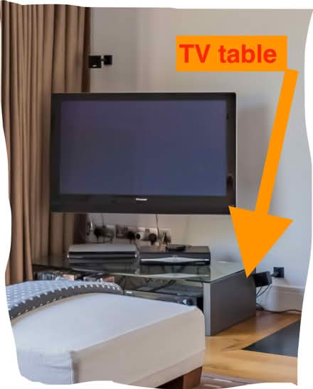 Photo of free low glass topped table (V94 5H68) #1