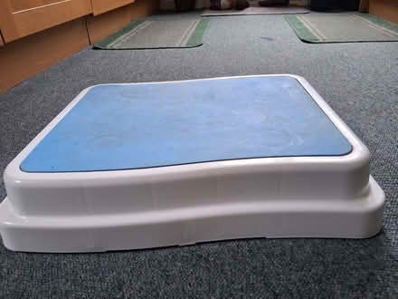 Photo of free Bath step (Bowes Park N22) #1