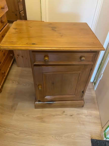 Photo of free Wood stand (New Cross) #3