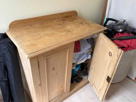 Photo of free Wooden cabinet (Isleworth TW7) #2