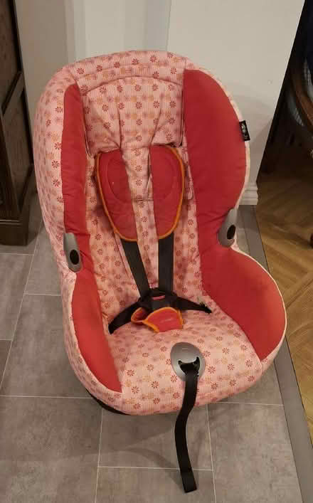 Photo of free Maxicosi baby car seat (Boughton Monchelsea ME17) #1