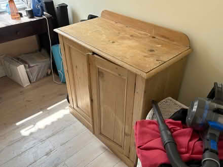 Photo of free Wooden cabinet (Isleworth TW7) #3