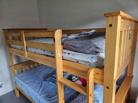 Photo of free Bunk bed with mattress (Wandsworth SW18) #1