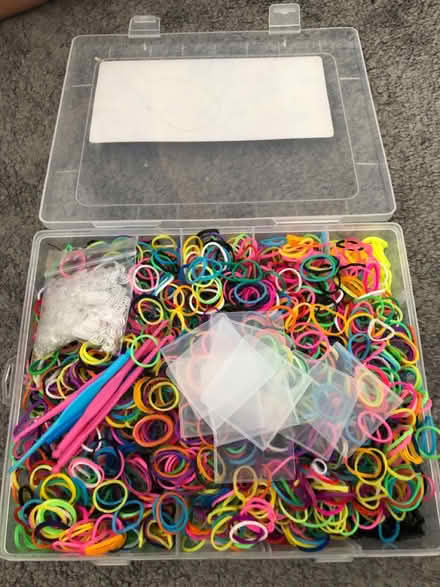 Photo of free 100s of loom bands and accessories (Maidstone (Barming)) #1
