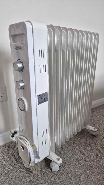 Photo of free Vonhaus oil filled radiator. (Figge's Marsh CR4) #1