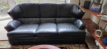 Photo of free Leather arm chairs and sofa suite (Purley CR8) #1
