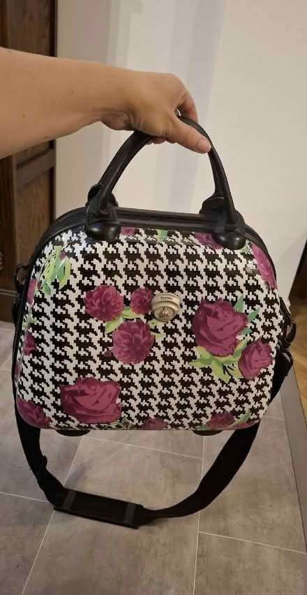 Photo of free Travel cosmetics case (Boughton Monchelsea ME17) #3