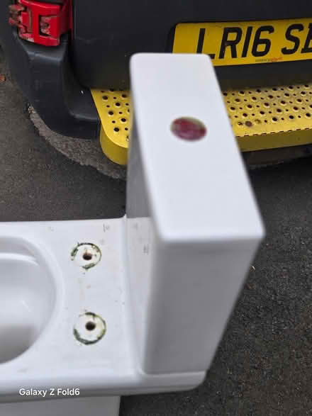 Photo of free almost new toilet (w5 Ealing W5) #3