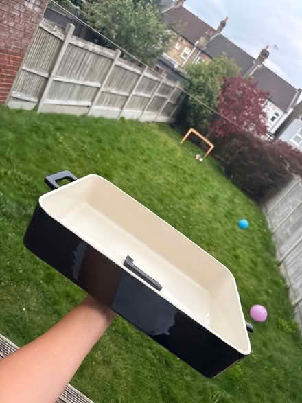Photo of free Amazing oven dish with broken handl (Newbury Park IG2) #1