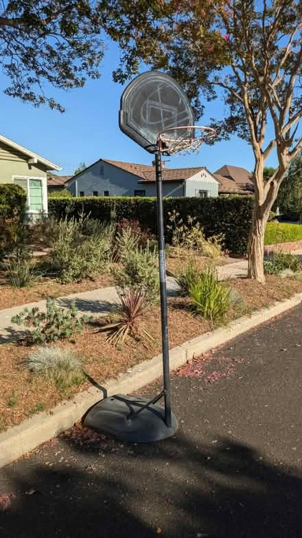 Photo of free Basketball hoop (San Gabriel, CA) #1