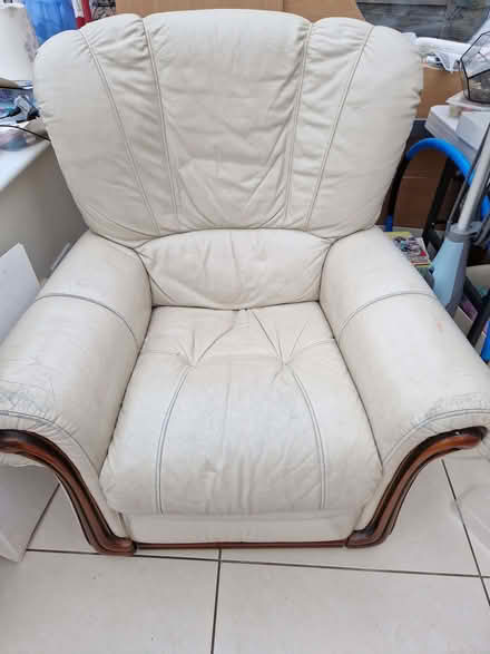 Photo of free Armchair (Heston TW5) #1