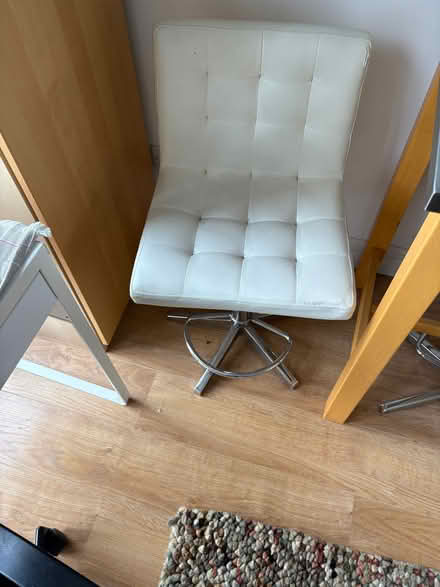 Photo of free Matching cream kitchen swivel seats (Isleworth TW7) #3