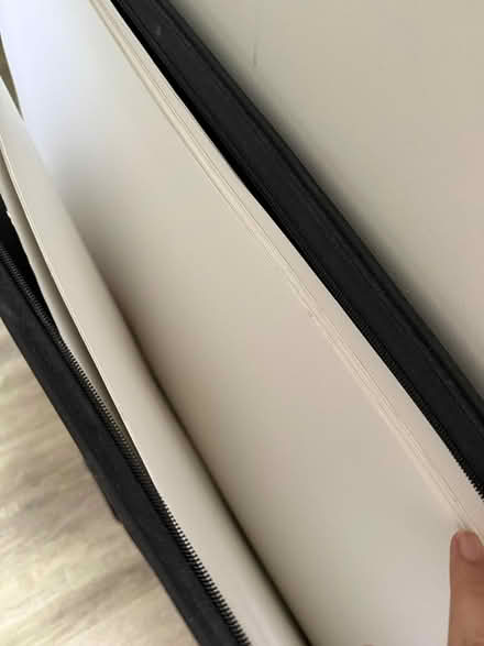 Photo of free A1 Portfolio w high quality paper (London SW7) #3