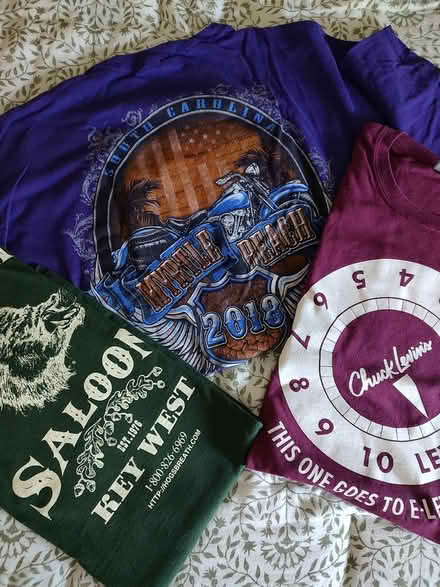 Photo of free 2X tshirts (Odenton) #1