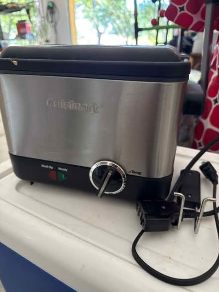 Photo of free Small deep fryer (95070) #1