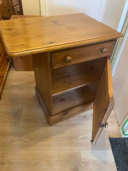 Photo of free Wood stand (New Cross) #2