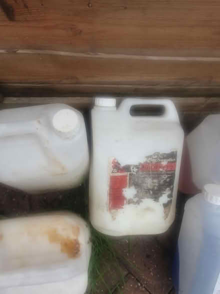 Photo of free Floor polish and floor Stripper (Watford WD25) #2