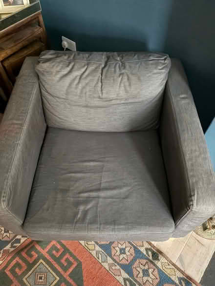 Photo of free Large comfy lounge chair (Isleworth TW7) #1