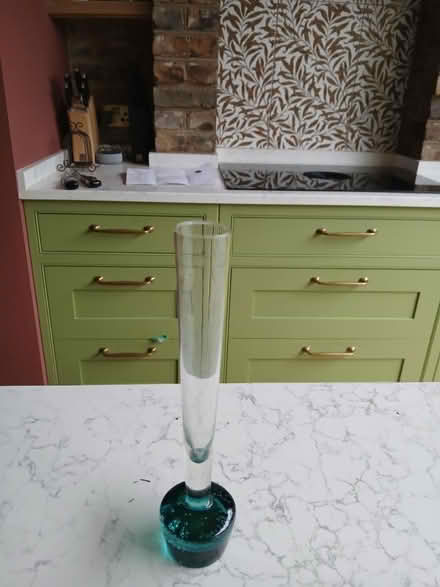 Photo of free Single stem glass vase (TW12) #1