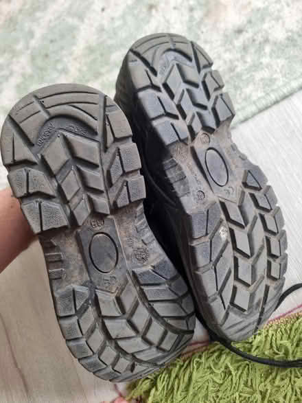 Photo of free Size 5 steel toe cap boots (Tonbridge TN12) #4