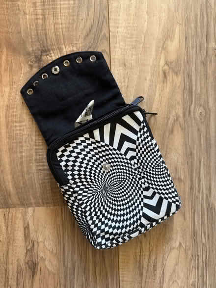 Photo of free Mini pouch/bag/purse (West Granton EH5) #3