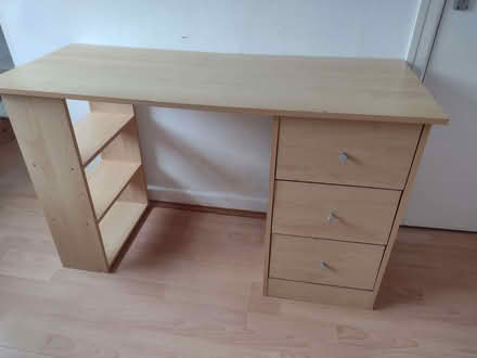 Photo of free Desk (Pokesdown BH5) #1