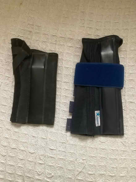 Photo of free Wrist braces / supports (East Finchley N2) #2