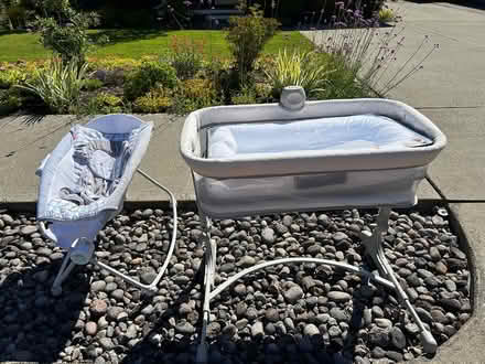 Photo of free bassinet (West Tacoma near TCC) #1
