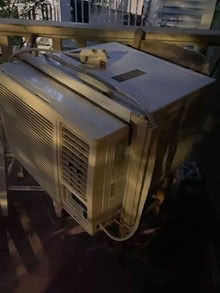 Photo of free Air conditioner (Camb/Watertown/Belmont line) #1