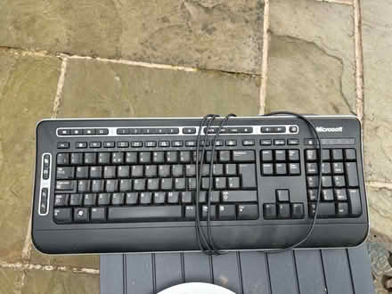 Photo of free Microsoft USB Keyboard (AL4 Wheathampstead) #1