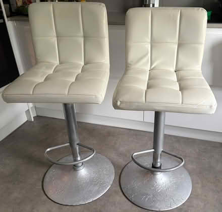 Photo of free Pair Bar Stools (CT15) #1