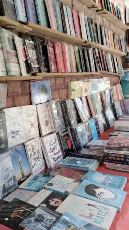 Photo of Books (Plashet E6) #1