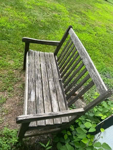 Photo of free Garden bench (19067) #1