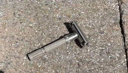 Photo of free Old fashioned razor & toiletries (Weymouth Landing) #1