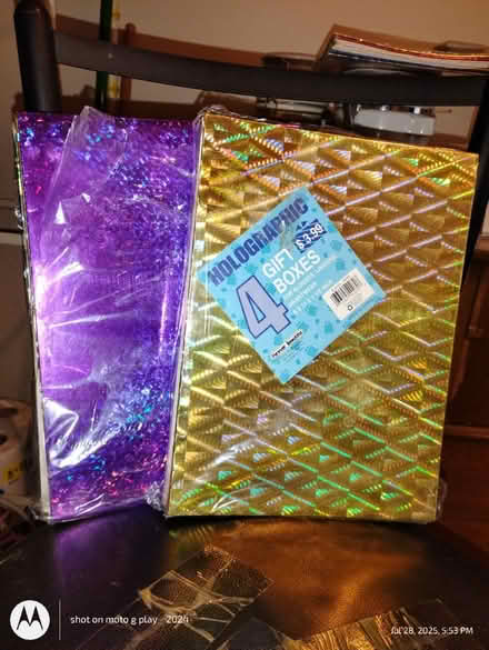 Photo of free Gift Boxes & Wrapping Paper (Bronx, 10473) #3